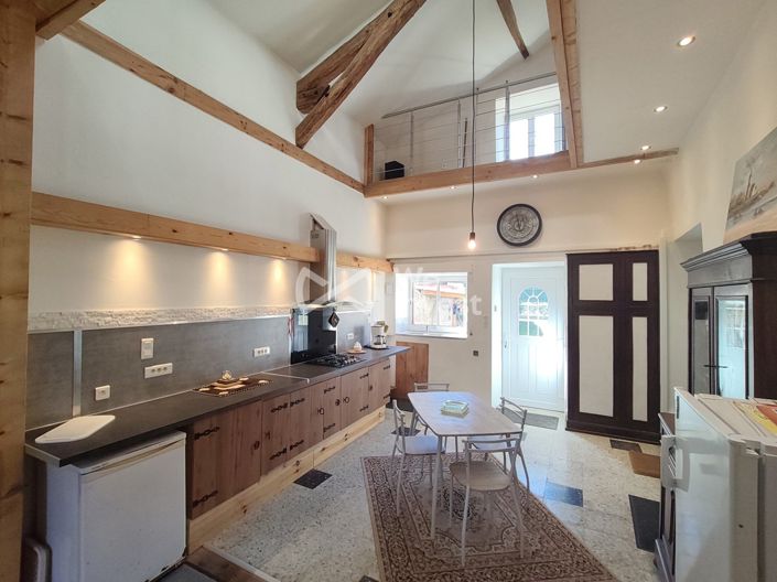 Image No.11-3 Bed House for sale