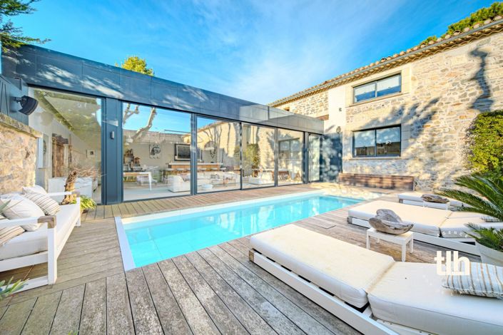 Image No.4-5 Bed Property for sale