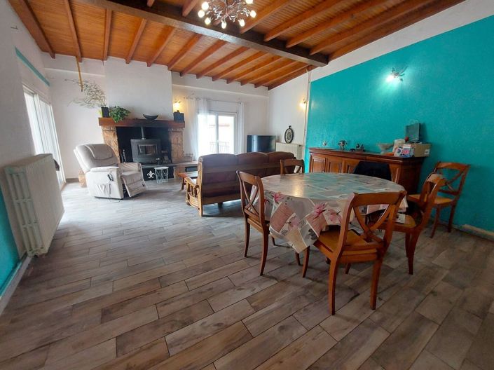 Image No.4-3 Bed Property for sale