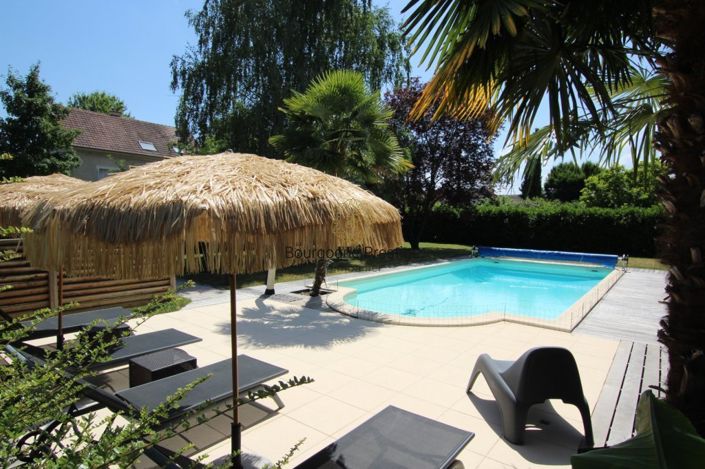 Image No.20-6 Bed House for sale