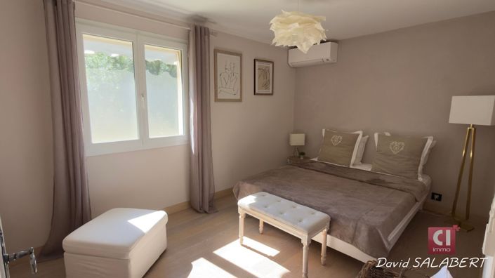 Image No.12-4 Bed House for sale