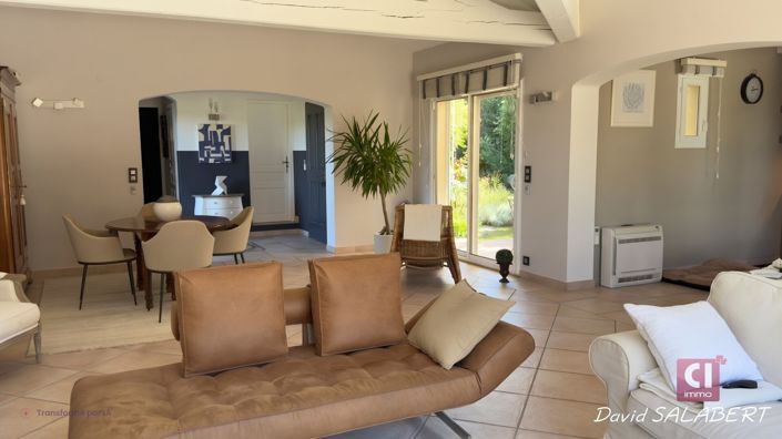 Image No.4-4 Bed House for sale