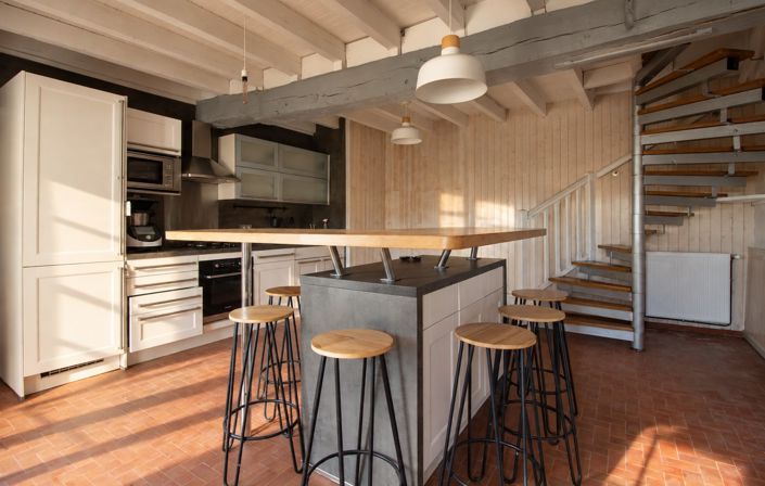 Image No.11-3 Bed House for sale