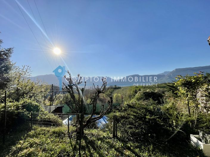 Image No.18-6 Bed House for sale