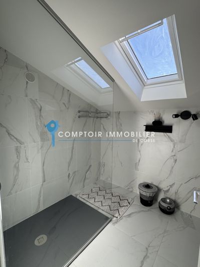 Image No.46-5 Bed House for sale