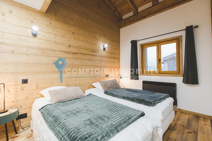 Image No.46-8 Bed House for sale