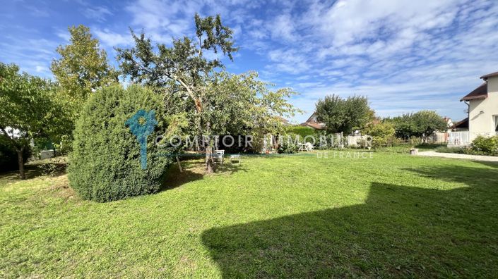 Image No.10-6 Bed House for sale