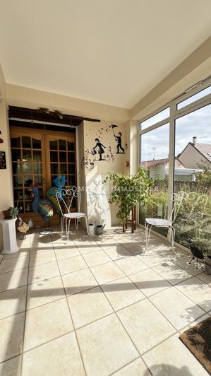 Image No.13-6 Bed House for sale