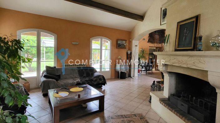 Image No.4-6 Bed House for sale