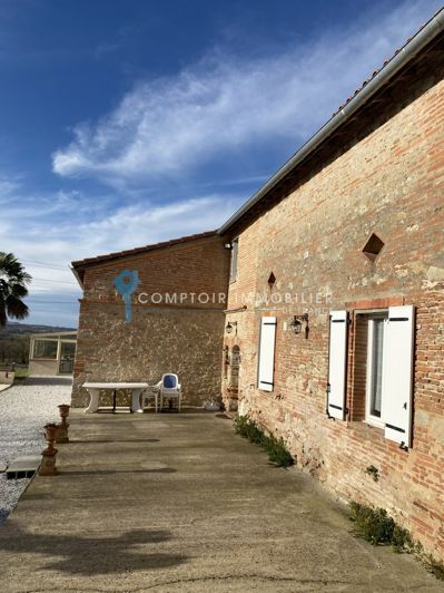 Image No.5-12 Bed House for sale