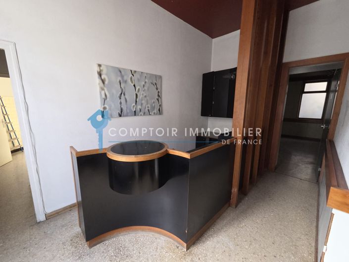 Image No.21-5 Bed House for sale