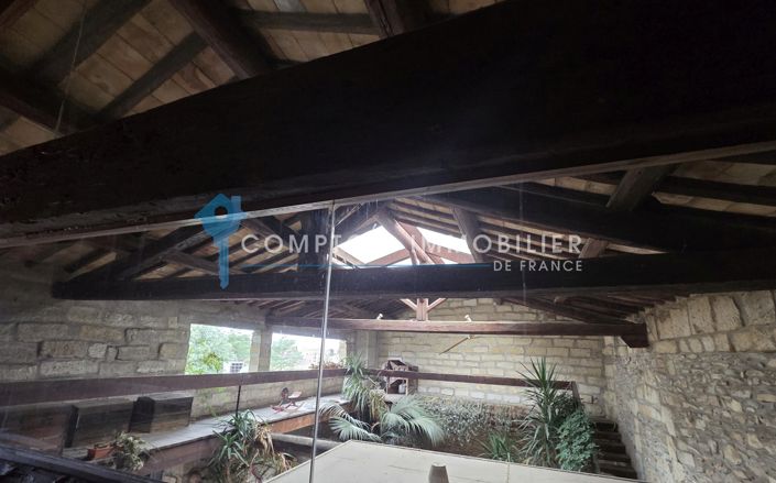 Image No.6-5 Bed House for sale