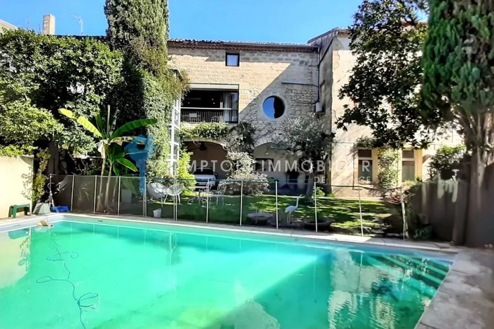 Image No.9-5 Bed House for sale