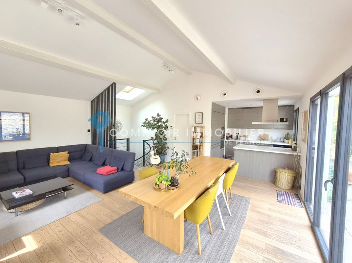 Image No.5-4 Bed House for sale