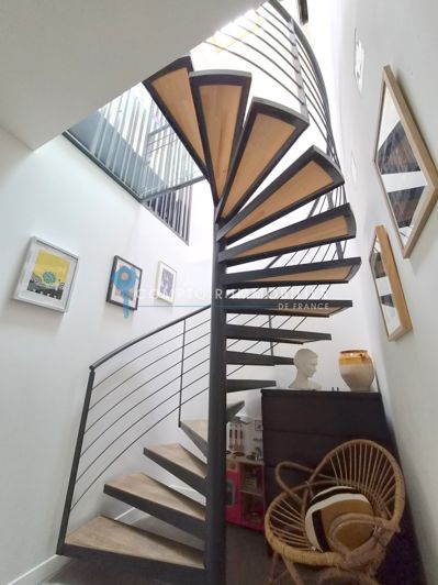 Image No.8-4 Bed House for sale