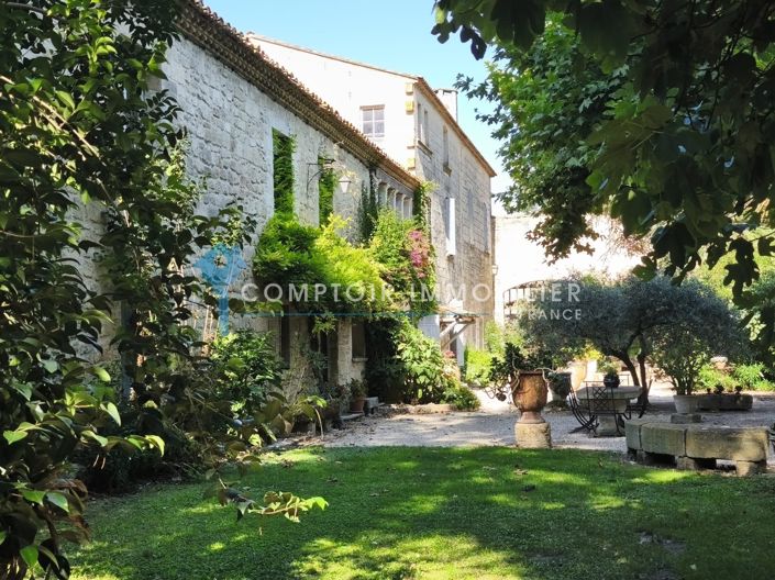 Image No.4-8 Bed House for sale