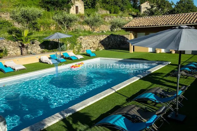 Image No.23-8 Bed House for sale