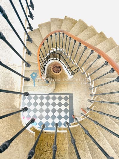 Image No.17-4 Bed House for sale
