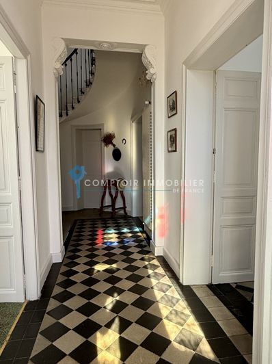 Image No.5-4 Bed House for sale