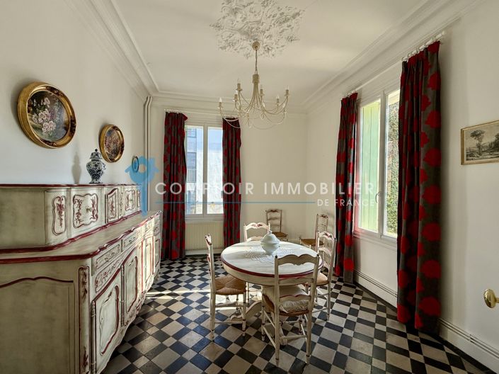 Image No.9-4 Bed House for sale