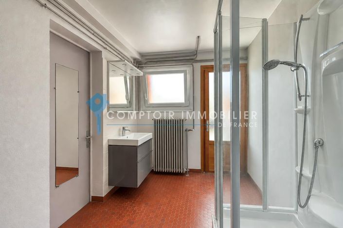 Image No.13-5 Bed House for sale