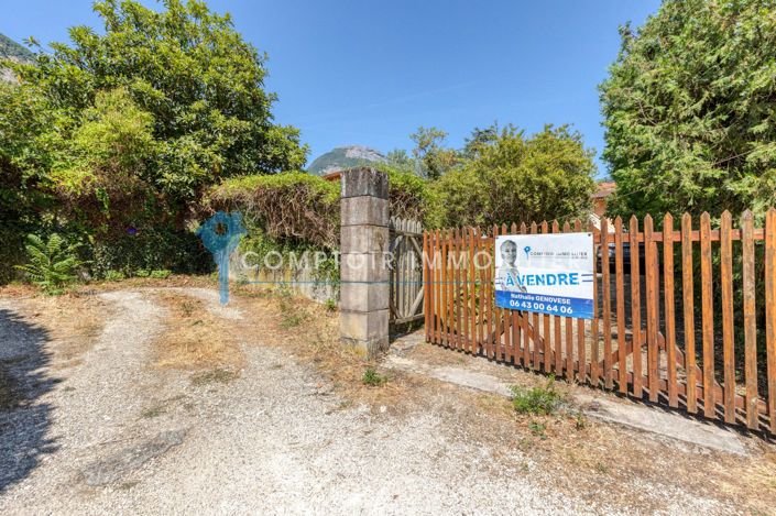 Image No.15-5 Bed House for sale