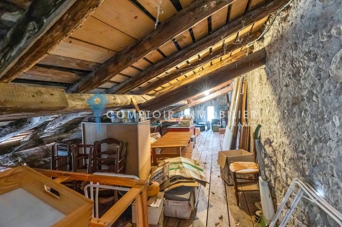 Image No.17-5 Bed House for sale