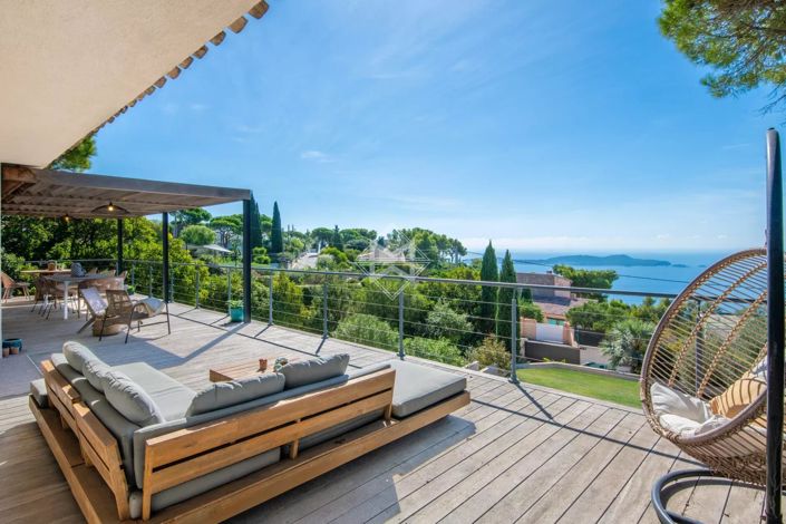 Image No.3-5 Bed House for sale