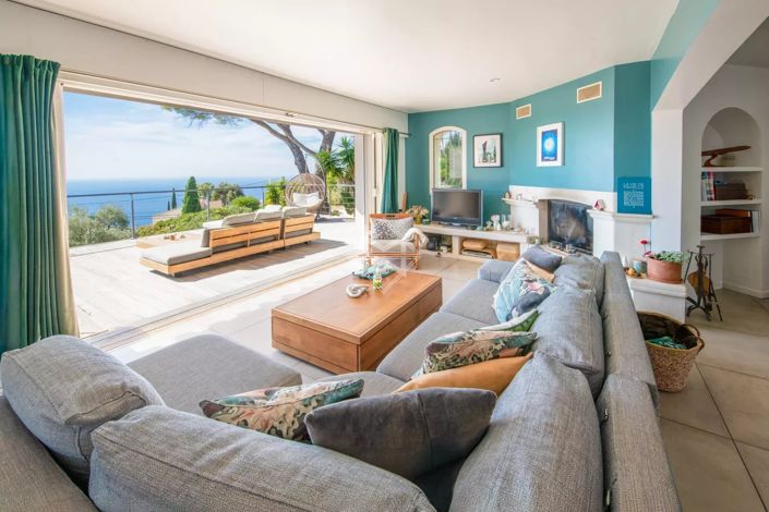 Image No.5-5 Bed House for sale