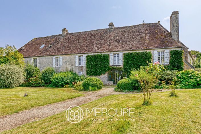 Image No.5-6 Bed Property for sale