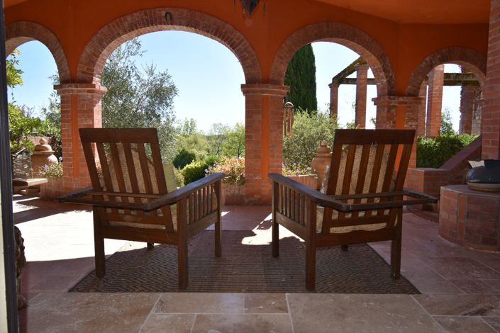 Image No.22-6 Bed House for sale