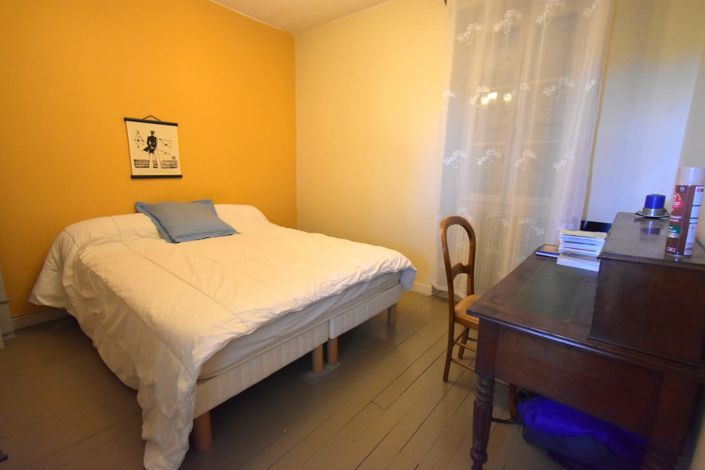 Image No.23-6 Bed House for sale