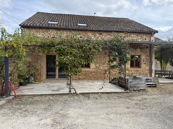 Image No.32-3 Bed House for sale