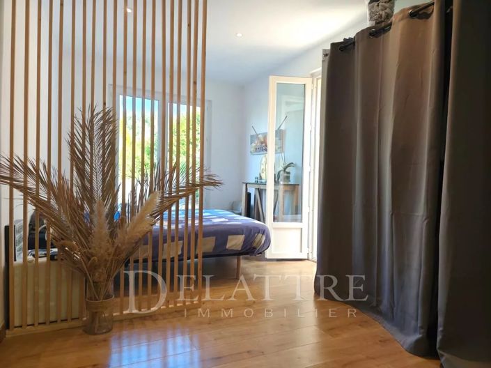 Image No.7-3 Bed House for sale