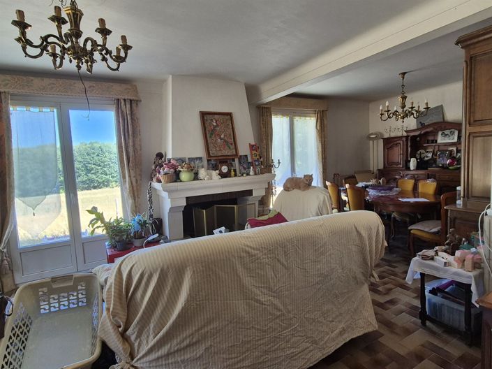 Image No.3-4 Bed House for sale