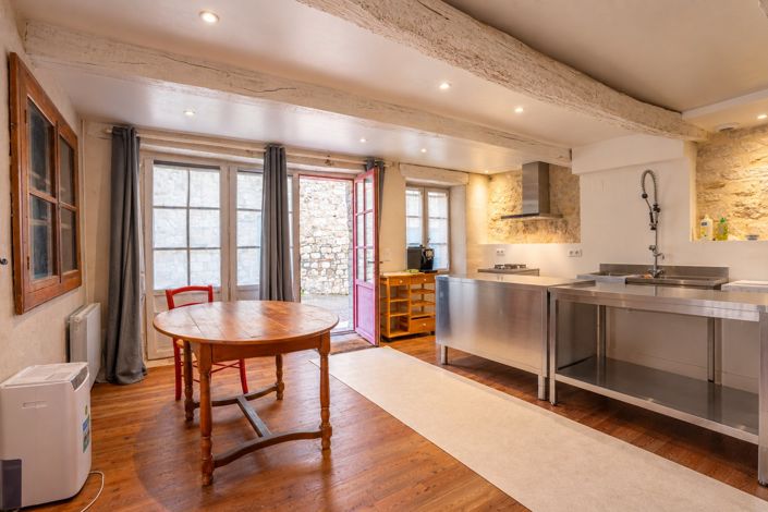 Image No.3-1 Bed House for sale