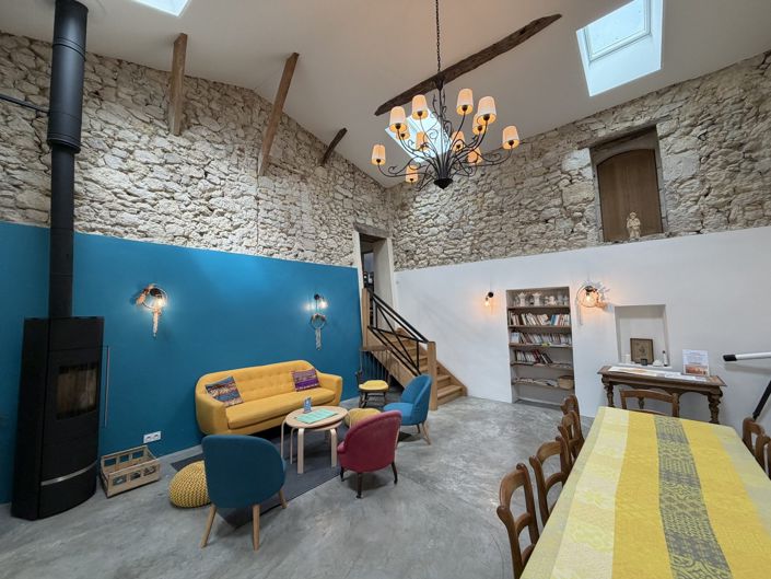 Image No.20-11 Bed Property for sale