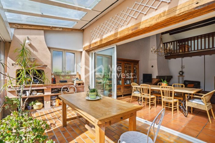 Image No.2-5 Bed House for sale