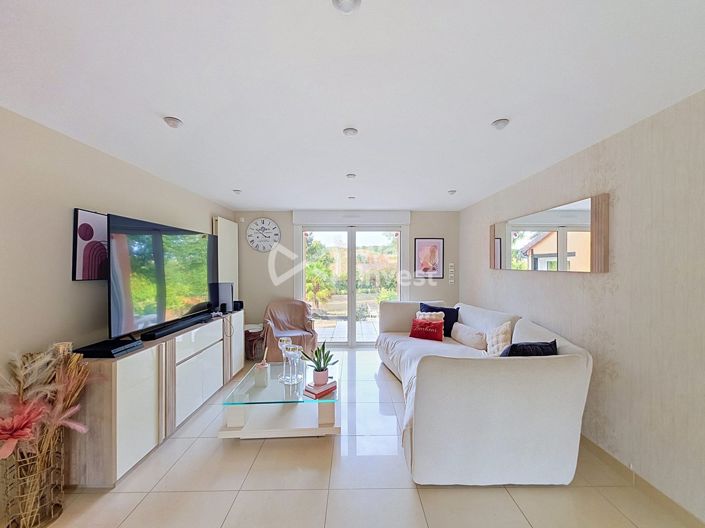 Image No.3-5 Bed House for sale