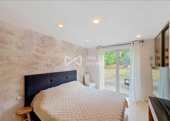 Image No.4-5 Bed House for sale