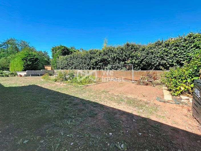 Image No.4-5 Bed House for sale