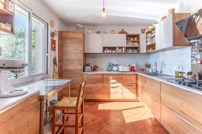 Image No.5-3 Bed House for sale