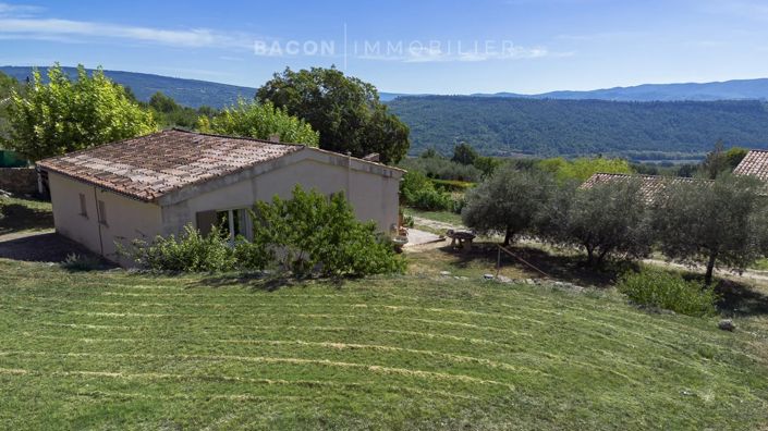Image No.6-3 Bed House for sale