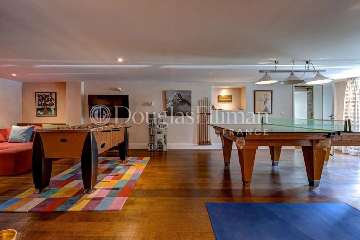 Image No.14-6 Bed House for sale