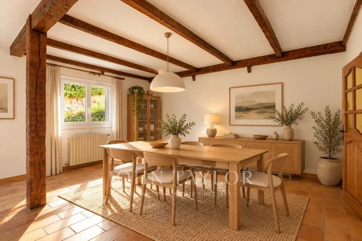 Image No.11-4 Bed House for sale