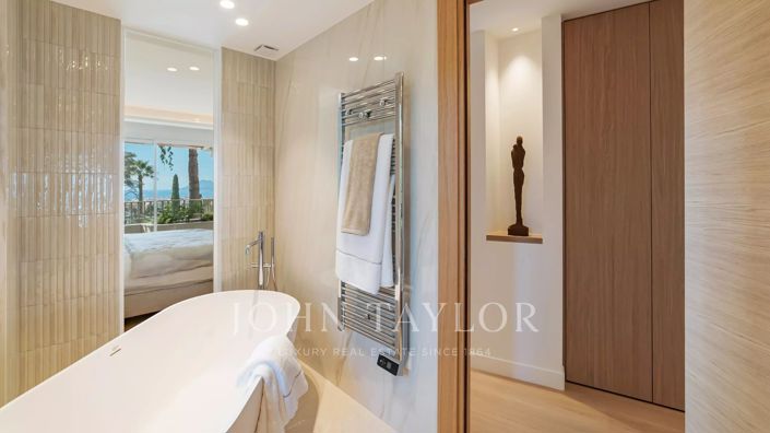Image No.12-3 Bed Apartment for sale