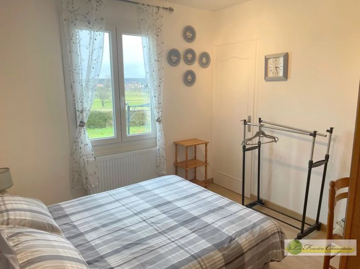 Image No.8-3 Bed House for sale