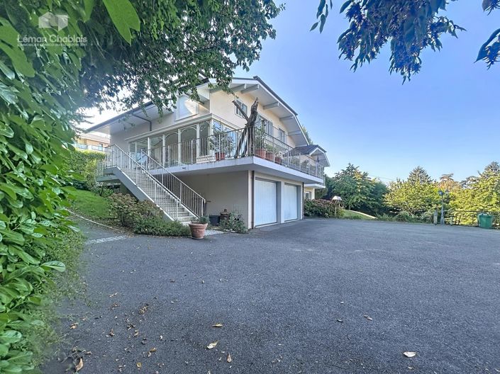 Image No.23-7 Bed House for sale