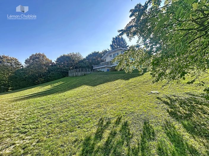 Image No.24-7 Bed House for sale