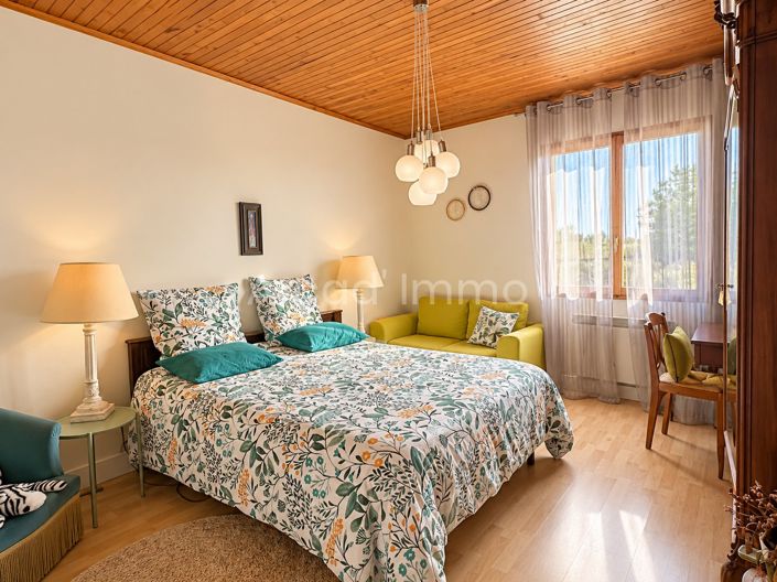 Image No.5-3 Bed House for sale